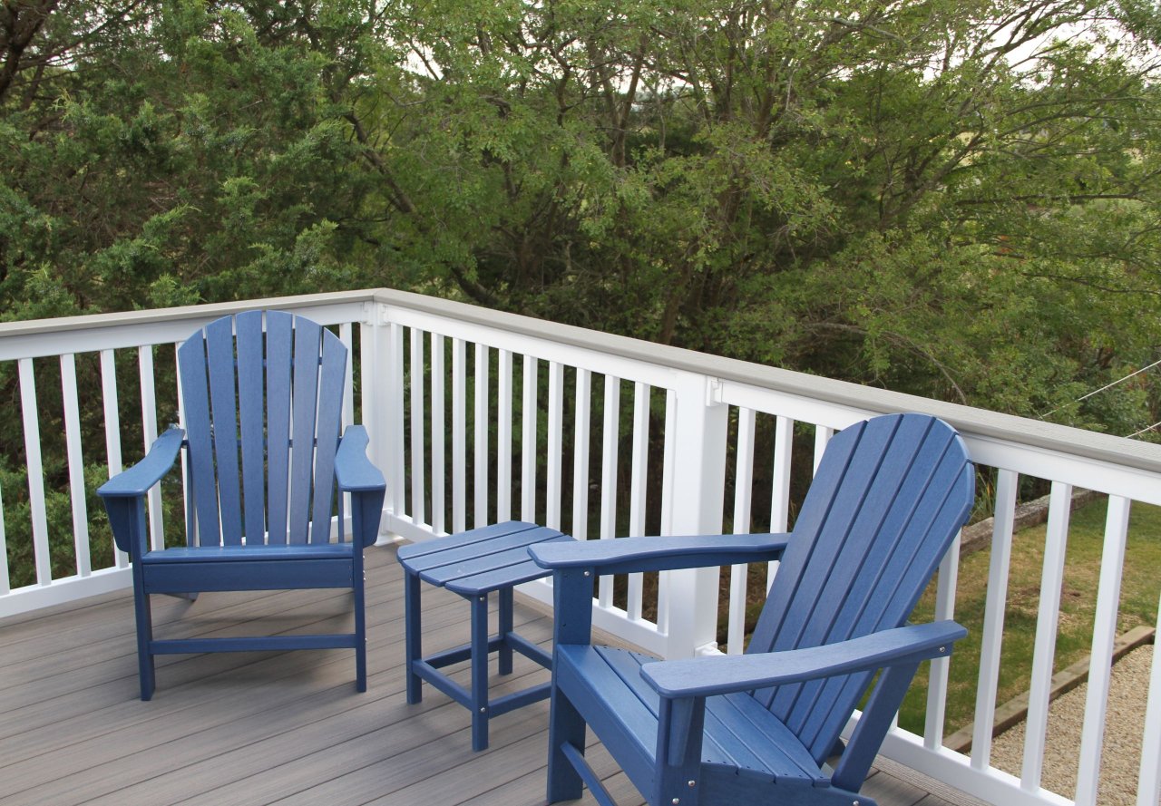 400 Series Vinyl Railing - Superior Plastic Products